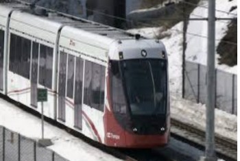 أوتاوا تحصل على قطارات جديدة من سويسرا تتناسب مع خط السير على القضبان الحديدية