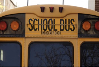أوتاوا : إلغاء جميع الحافلات المدرسية بسبب عاصفة أمس الثلجية