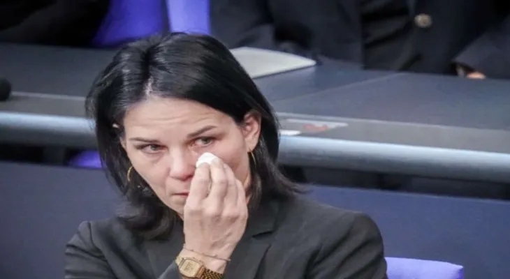 La séparation de la ministre allemande des Affaires étrangères après 17 ans de mariage… et la question est pourquoi ?