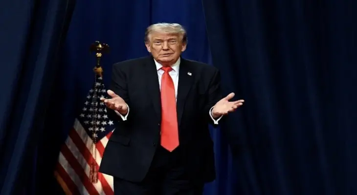 Trump : les navires changent de cap loin de Hormuz et Washington continue de négocier avec l'Iran