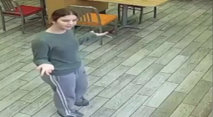 Récompense de 25 000 dollars pour retrouver une adolescente disparue à Toronto au milieu de la colère de sa famille face à la destruction des affiches