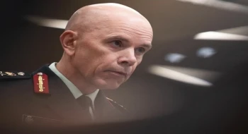 قائد عسكري كندي سابق يحذر أوتاوا من التوجه نحو الصين على حساب واشنطن