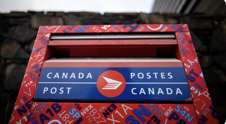 Près d'un demi-million d'adresses au Canada perdront le service de livraison du courrier à domicile