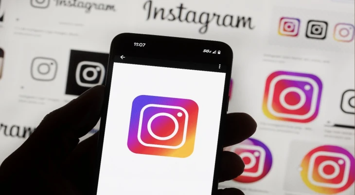 عطل واسع يضرب إنستغرام وفيسبوك ويمنع آلاف المستخدمين من الوصول إلى حساباتهم
