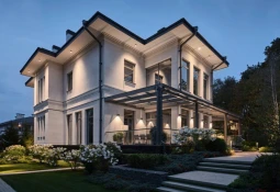 Les ventes de maisons de luxe augmentent à Ottawa, Calgary et Edmonton tandis que Toronto et Vancouver reculent.