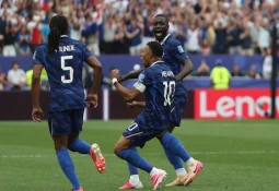 فرنسا تتجاوز العراق بثلاثية وتحسم تأهلها في مونديال 2026