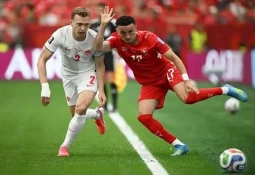 كندا تخسر أمام سويسرا وتتأهل وصيفة للمجموعة الثانية